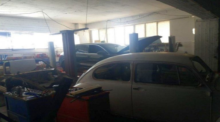Σπάτα: Ποινική δίωξη στα μέλη του κυκλώματος για τις απάτες με super cars
