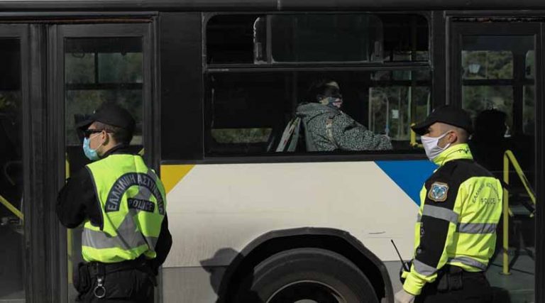 Ξυλοδαρμός οδηγού λεωφορείου: Οι εφιαλτικές στιγμές που έζησε – «Ήθελαν να μην κάνω στάσεις»