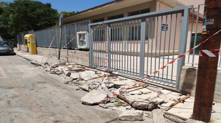 Αποκτούν νέα προαύλια τρία σχολεία σε Σπάτα, Αρτέμιδα (φωτό)