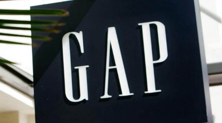 Απόφαση – βόμβα από την Gap: Σε ποια καταστήματα βάζει λουκέτο!
