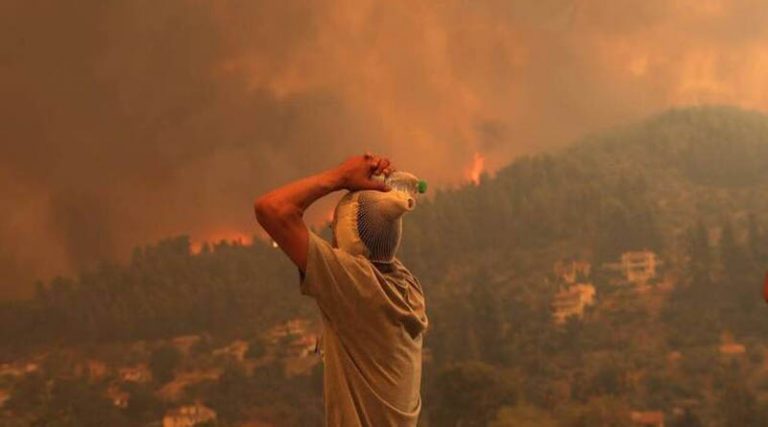 Φωτιά στην Εύβοια: Μάχη με τις φλόγες για έβδομη μέρα – Αγωνία για τις αναζωπυρώσεις – Η ενημέρωση της Πυροσβεστικής