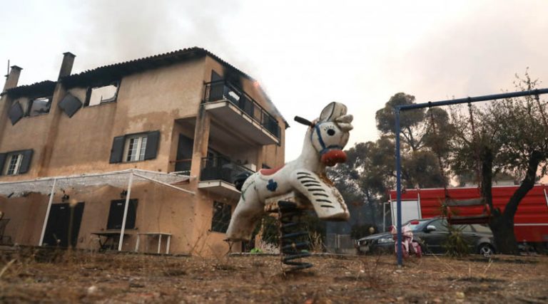 Δωρεά ενός εκατομμυρίου ευρώ από τον εφοπλιστή Πάνο Λασκαρίδη στους πυρόπληκτους και το Πυροσβεστικό Σώμα