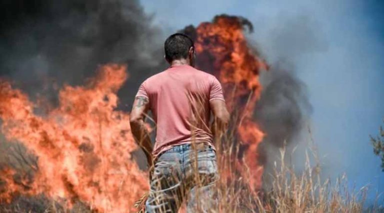 Συναγερμός σε Αττική και Εύβοια: Ακραίος κίνδυνος πυρκαγιάς την Κυριακή – Προειδοποιητικό μήνυμα από το 112