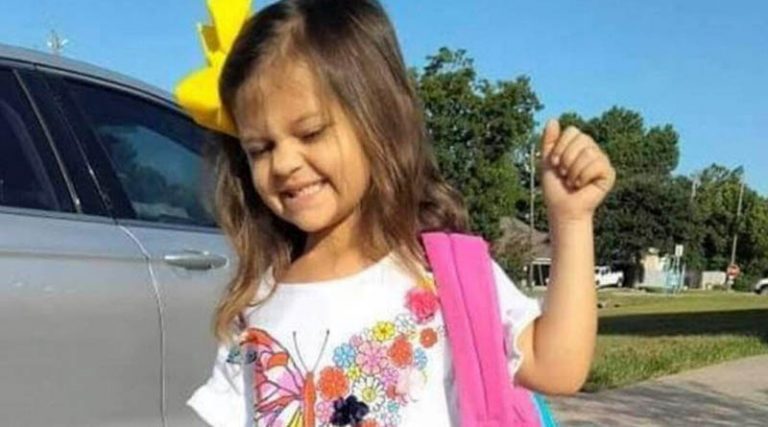 Τραγωδία: 4χρονη κόλλησε κορονοϊό από την αντιεμβολίστρια μητέρα της και πέθανε