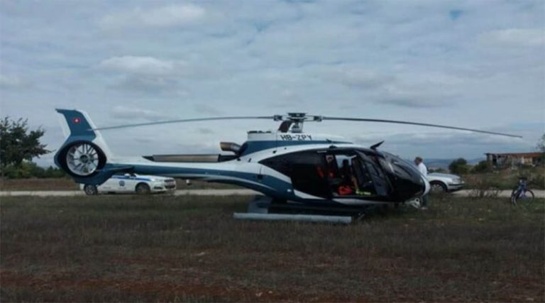 Θρίλερ με ελικόπτερο που προσγειώθηκε σε… χωράφι (φωτό & βίντεο)