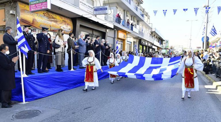 Ο εορτασμός της 28ης Οκτωβρίου σε Παλλήνη και Γέρακα (φωτό & βίντεο)