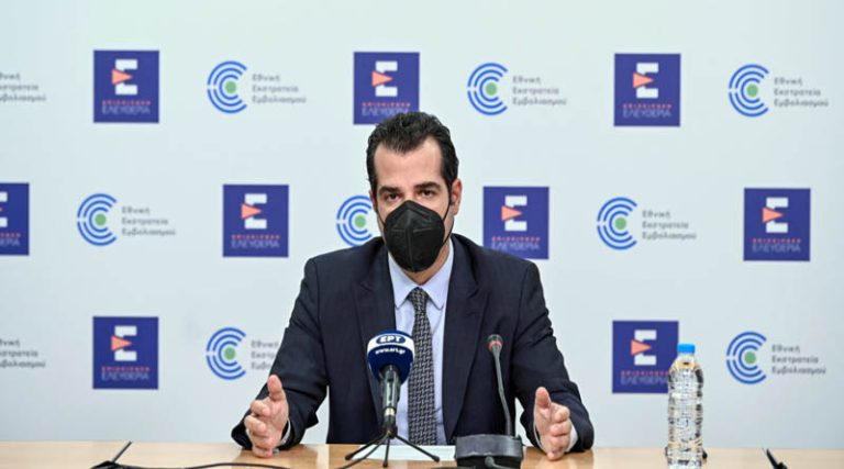 Πλεύρης: 1η Ιουνίου οι αποφάσεις για τις μάσκες – «Δεν υποχωρούμε για ανεμβολίαστους υγειονομικούς»