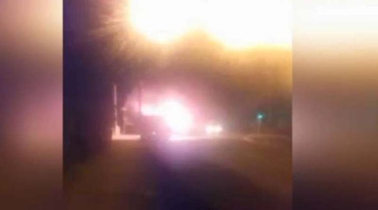 Παλλήνη: Φωτιά σε λεωφορείο εν κινήσει – Λαχτάρησαν οδηγός και επιβάτες (φωτό)