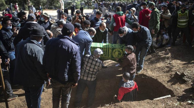 Σπαραγμός στην κηδεία του μικρού Ραγιάν που έπεσε στο πηγάδι