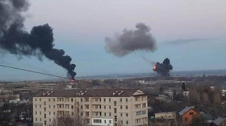 Πόλεμος στην Ουκρανία: Μάχες κοντά στο πυρηνικό εργοστάσιο στο Τσερνόμπιλ