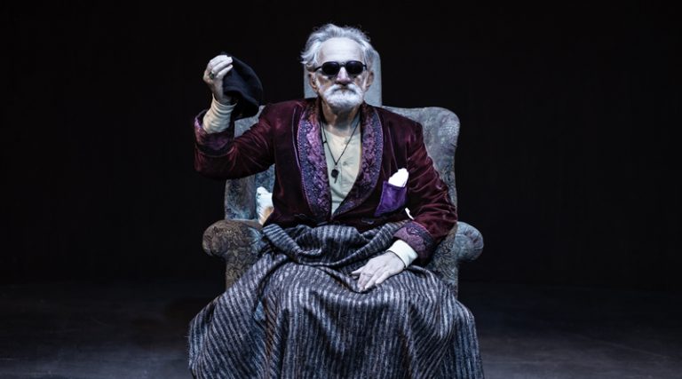 Το ‘Τέλος του Παιχνιδιού’ με τον Δημήτρη Καταλειφό επιστρέφει από 12/2 στο Σύγχρονο Θέατρο για 10 μόνο παραστάσεις