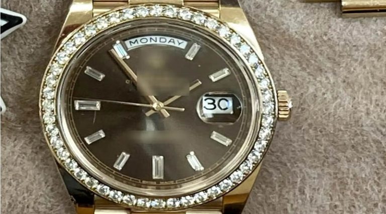 Εργαζόμενοι σε ξενοδοχείο βρήκαν και παρέδωσαν ρολόι Rolex στον ιδιοκτήτη του