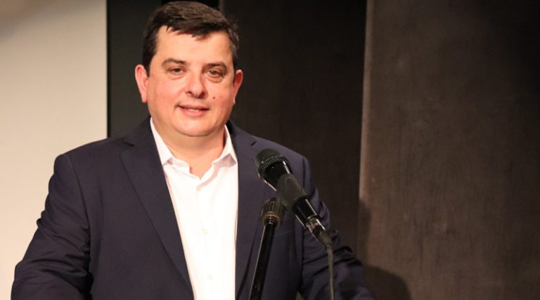 Γιώργος Καρατζάς: “Χρόνια πολλά Ελλάδα”