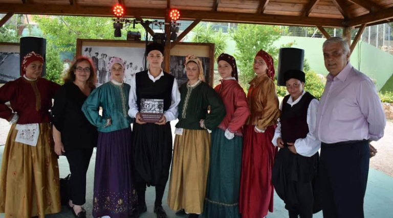 Ο Σύλλογος Τριγλιανών Ραφήνας τιμήθηκε από τα εκπαιδευτήρια Ζαγοριανάκος (φωτό)