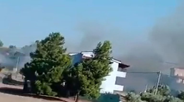 Συναγερμός για φωτιά στην περιοχή Ήμερος Πεύκος στα σύνορα Πικέρμι με Σπάτα (φωτό & βίντεο)