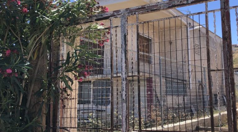 Φωτιά στο Μάτι: Όλα τα στοιχεία που επικαλούνται οι κάτοικοι στον Προβάλινθο για να φτιάξουν τα καμένα σπίτια τους