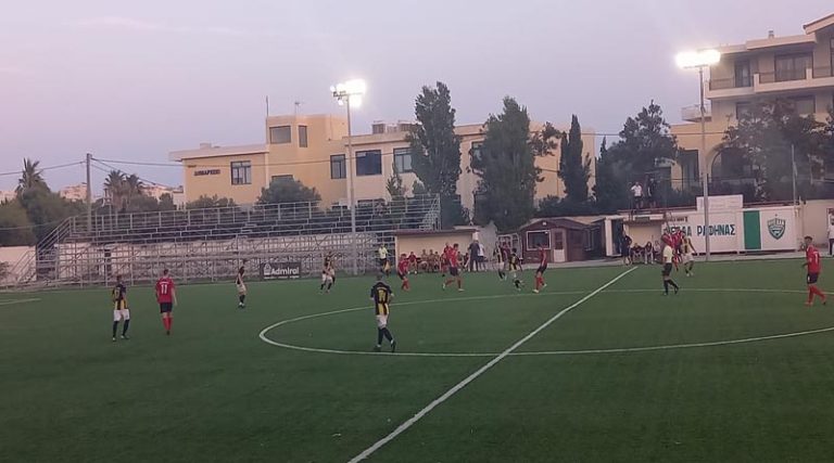 Φιλική νίκη για την Τριγλία Ραφήνας,  2-1 τον Πανερυθραϊκό (φωτό)