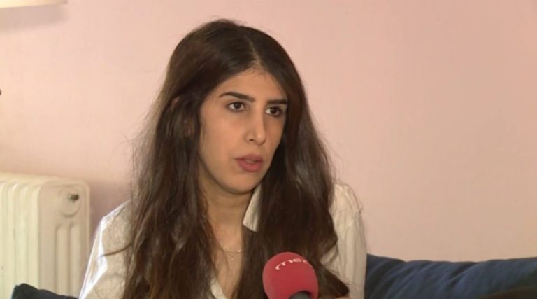 Η Ιρανή Αμπάντι Μπίτα του GNTM: «Στο Ιράν αν φαίνονται τα χέρια σου θεωρείται ότι… προκαλείς»