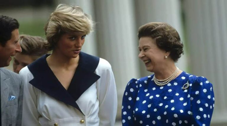 Βασίλισσα Ελισάβετ – Πριγκίπισσα Νταϊάνα: Η σχέση των δύο γυναικών και οι φήμες ότι έπαιξε ρόλο στον θάνατό της