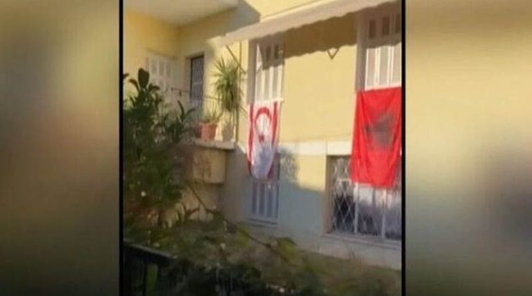 Αδιανόητο περιστατικό! Άγνωστος ύψωσε σημαία του ψευδοκράτους και της Αλβανίας σε γειτονιά του Παπάγου!
