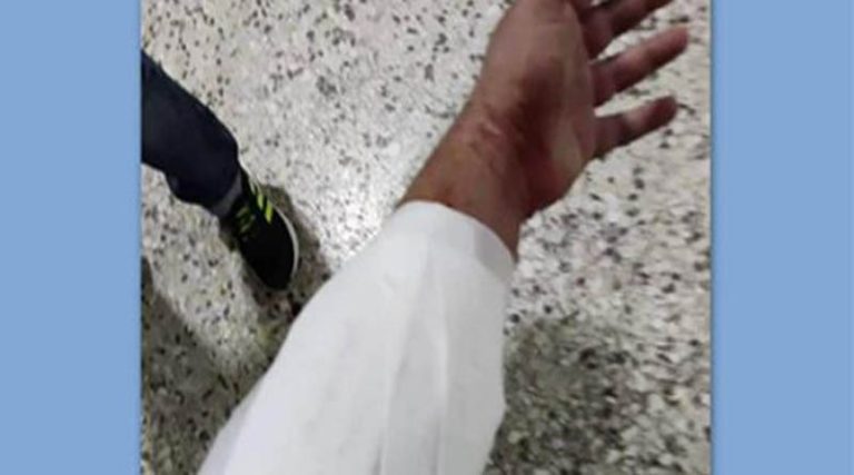 Εξωσχολικοί μαχαίρωσαν πατέρα μέσα σε δημοτικό σχολείο! (φωτό & βίντεο)