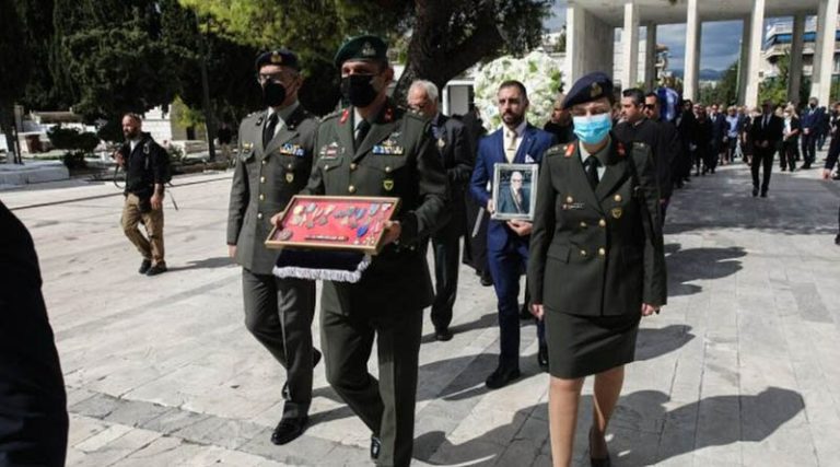 Γιατί βρέθηκαν  άνδρες του Ελληνικού Στρατού στην κηδεία του Ζάχου Χατζηφωτίου