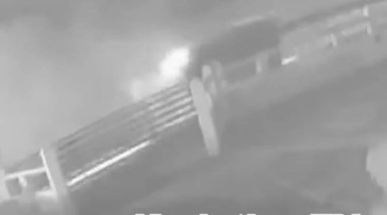 Σοκαριστικό τροχαίο: Το αυτοκίνητο έκανε 5 τούμπες στον αέρα! (βίντεο)