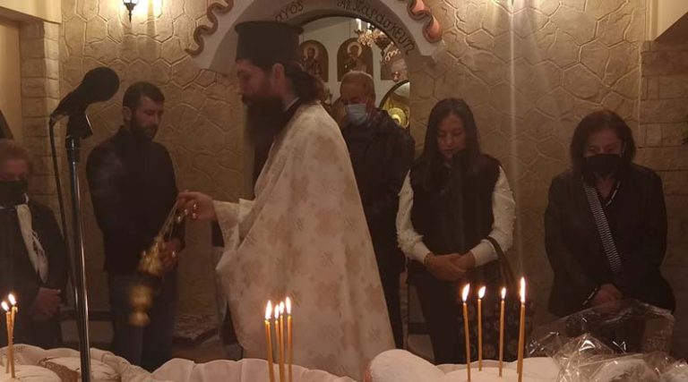 Ραφήνα: Με κατάνυξη ο εορτασμός του Αγίου Στυλιανού στον Πευκώνα (φωτό)