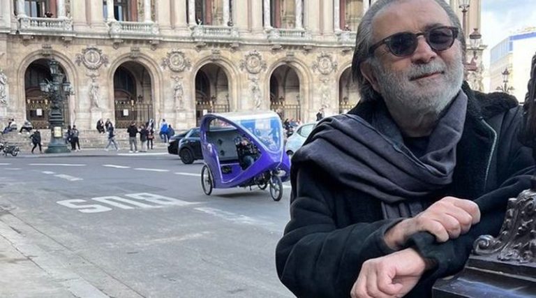 Λάκης Λαζόπουλος: Ο ανέμελος χορός στους δρόμους του Παρισιού
