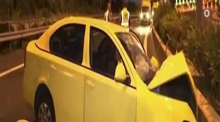 Τραγωδία: Μετωπική σύγκρουση οχημάτων- Σκοτώθηκε γυναίκα στην έξοδο της Αττικής Οδού στην Κατεχάκη! (φωτό & βίντεο)