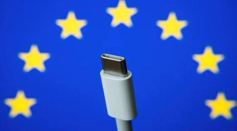 Πότε γίνεται υποχρεωτική η θύρα USB-C σε ηλεκτρονικές συσκευές εντός ΕΕ