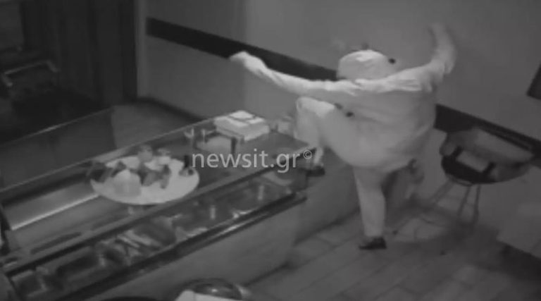 «Χειρουργική επέμβαση» διαρρηκτών σε εστιατόριο στη Θεσσαλονίκη – Δεν άφησαν ούτε κέρμα (Βίντεο)