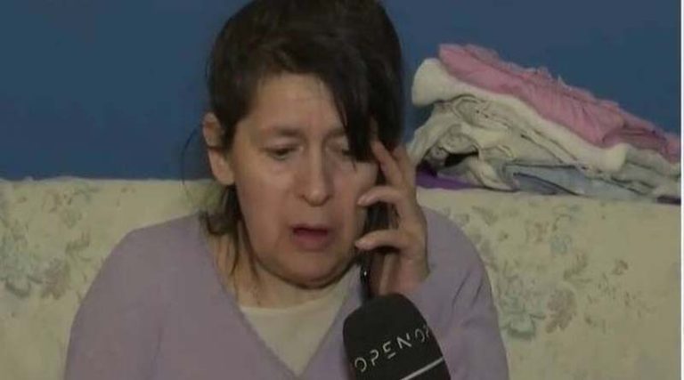 Απάνθρωπο! Ανάπηρη γυναίκα έχασε το σπίτι της σε πλειστηριασμό και μπήκαν από το μπαλκόνι να την διώξουν
