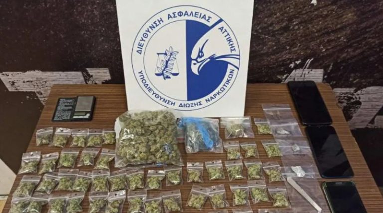Εκτεταμένες επιχειρήσεις της ΕΛ.ΑΣ για τα ναρκωτικά στην Αττική – Έξι συλλήψεις για διακίνηση ουσιών