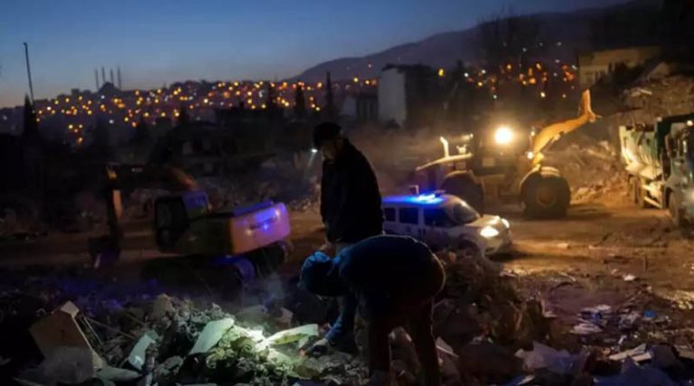 Τουρκία: Τουλάχιστον 6 οι νεκροί από τους νέους σεισμούς – Για Άδανα και Κύπρο προειδοποιεί γεωλόγος