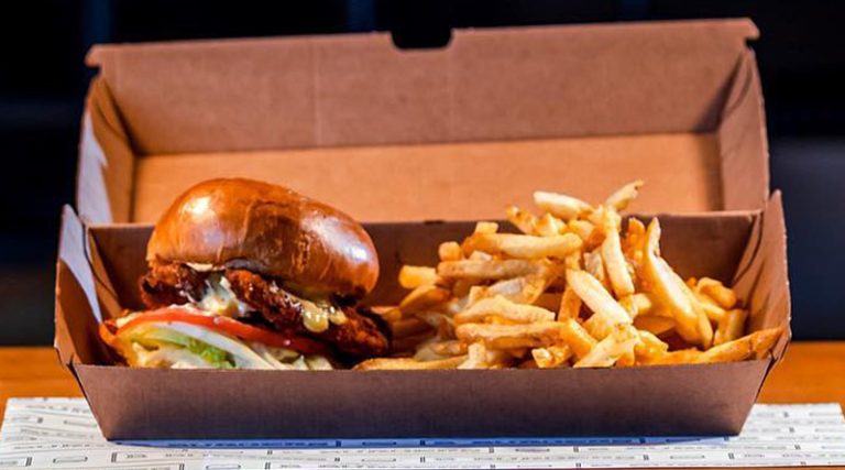 B Burgers στο Πικέρμι! Τώρα και delivery – Εσύ δοκίμασες το καλύτερο μπέργκερ;