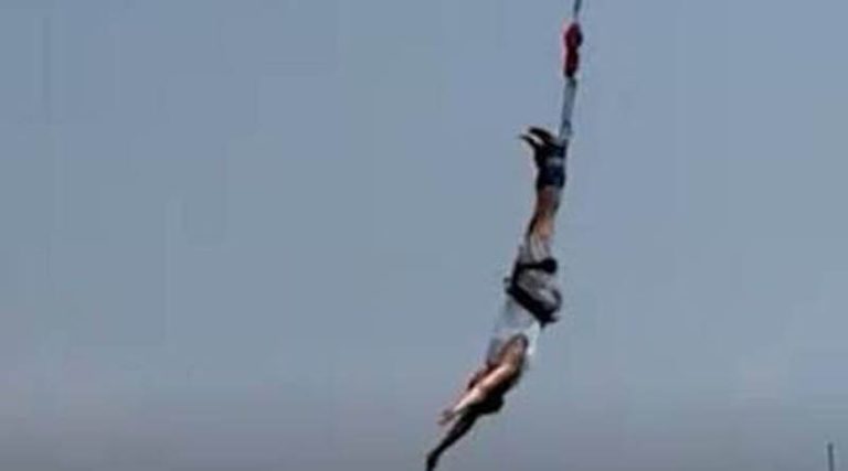 Έσπασε το σχοινί την ώρα που έκανε bungee jumping!