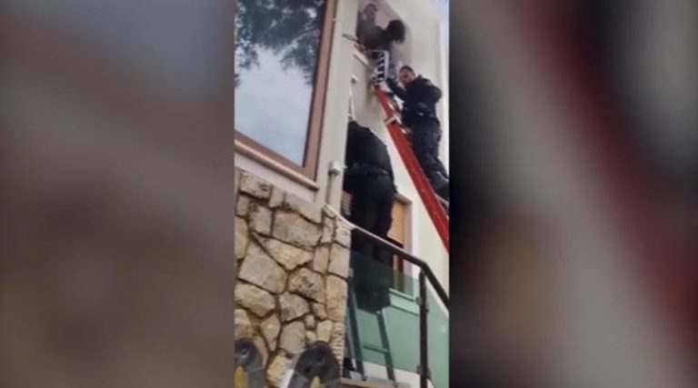 Αρτέμιδα: Πως ξεκίνησε η φωτιά σε μονοκατοικία – Το συγκλονιστικό βίντεο διάσωσης