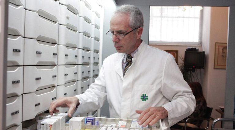 Ο Κωνσταντίνος Λουράντος παραμένει πρόεδρος του Φαρμακευτικού Συλλόγου Αττικής