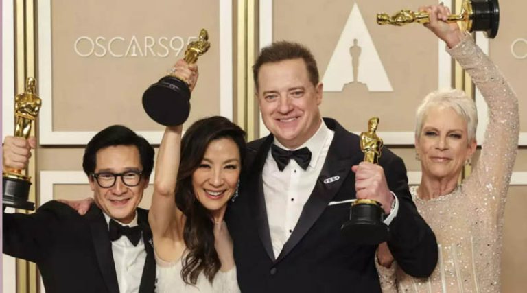 Oscars 2023: Σάρωσε η ταινία «Τα πάντα όλα» – Όλοι οι νικητές
