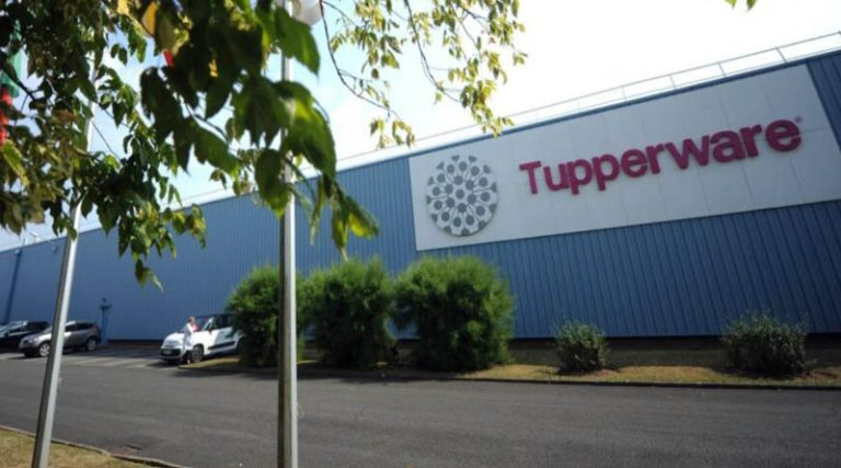 Tupperware: Σήμερα «σιγούν» οι μηχανές στο εργοστάσιο της Θήβας μετά από 56 χρόνια λειτουργίας!