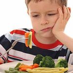 Το παιδί που τρομοκρατείται από το φαγητό – Δεν έχει φάει για έναν χρόνο