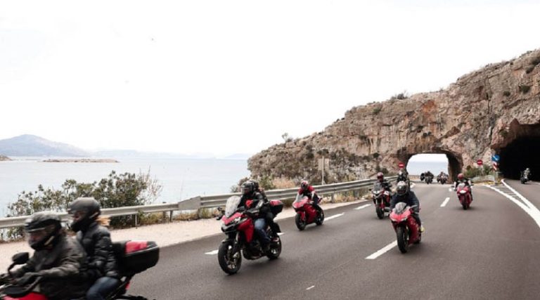 “We Ride As One”! Λαύριο και Πόρτο Ράφτη γέμισαν με… Ducati!