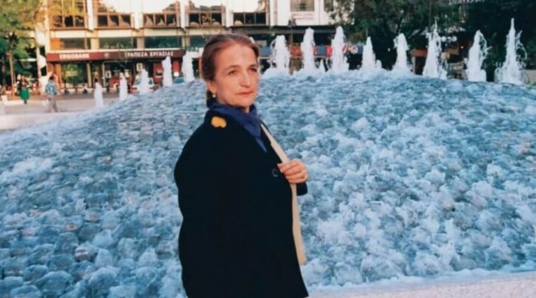 Θλίψη: Έφυγε από τη ζωή η γλύπτρια Νέλλα Γκόλαντα – Η σχέση της με τη Ραφήνα & τη Νέα Μάκρη