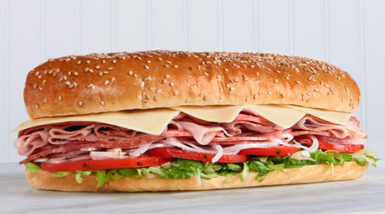 «Ντρέπομαι να πουλάει σάντουιτς με 5 ευρώ» – Λουκέτο σε επιχείρηση