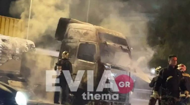 Φορτηγό πήρε φωτιά στη μέση του δρόμου στη Λεωφόρο Κηφισού (βίντεο)