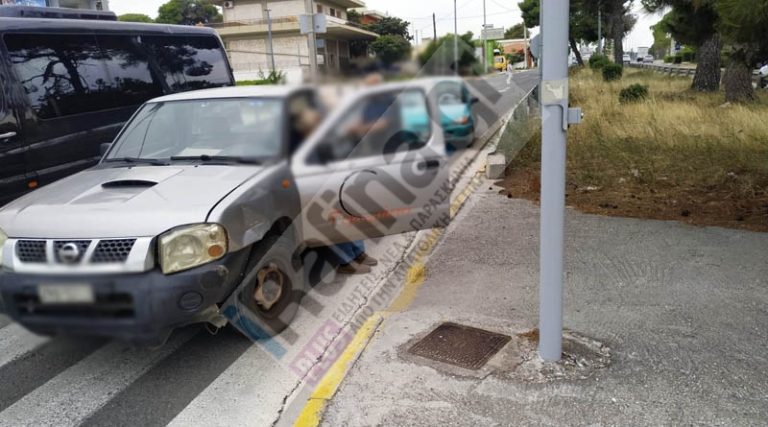 Παλλήνη: Τροχαίο ατύχημα στη Λ. Μαραθώνος – Ακινητοποιημένα τα οχήματα στο ρεύμα προς Ραφήνα (φωτό)