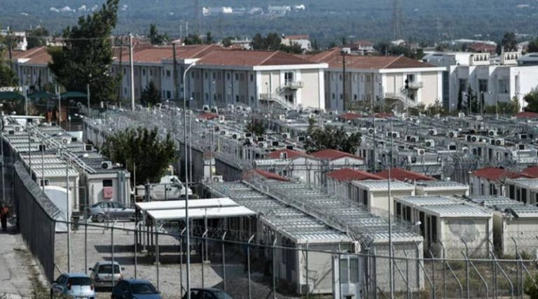 Τι προκύπτει από την έρευνα των αστυνομικών για τον ξυλοδαρμό αλλοδαπού στο κέντρο κράτησης της Αμυγδαλέζας
