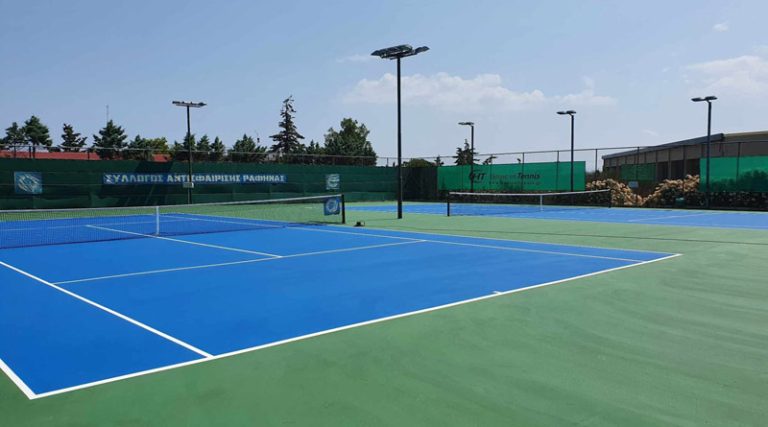 Ραφήνα: Ολοκληρώθηκαν οι εργασίες ανακατασκευής των γηπέδων τένις στο Οχυρό (φωτό)