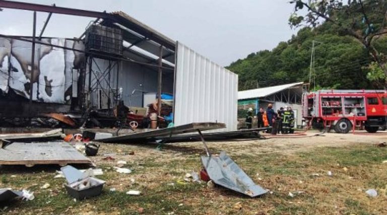 Μεγάλη έκρηξη σε πτηνοτροφείο στα Γιάννενα – Στο νοσοκομείο με σοβαρά εγκαύματα ο ιδιοκτήτης